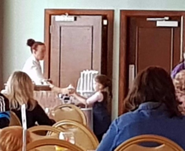 22369073_1584882244868210_1472264092_o